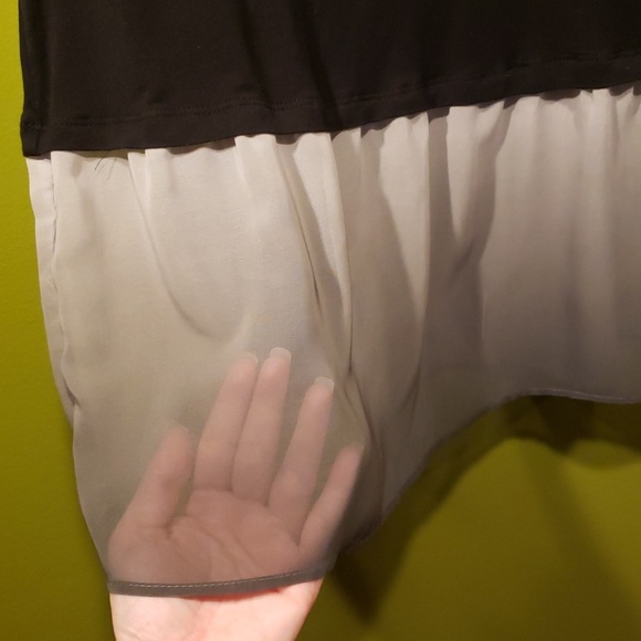 Lori Goldstein tank - Picture 4 of 5